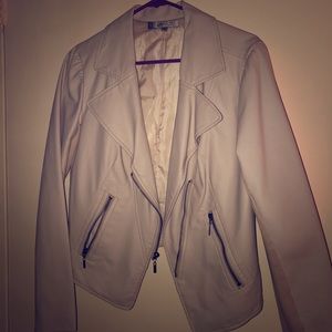 It a Jennifer Lopez jacket